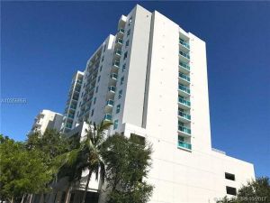 1723 SW 2nd Ave #810. Miami, Florida - Hometaurus