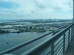 335 Biscayne Bl #3908. Miami, Florida - Hometaurus